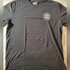 Under Armour tee